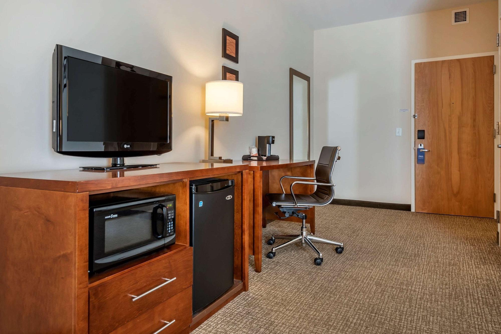 Comfort Inn Apalachin - Binghamton W Route 17 Zewnętrze zdjęcie